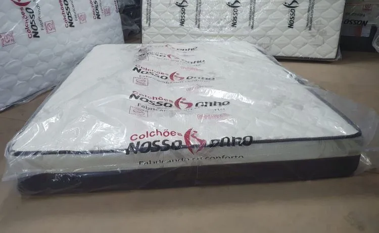 Colchao Casal Iso Master Passione D28 138x188x19 Nosso Sonho — Colchao Casal Iso Master 138x188x19