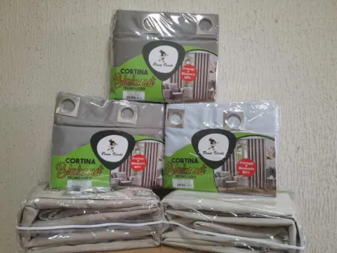 Cortina Blackout Tecido Luxo 270 x 180 Veda 80 por Cento Cores Sortidas Pena Verde