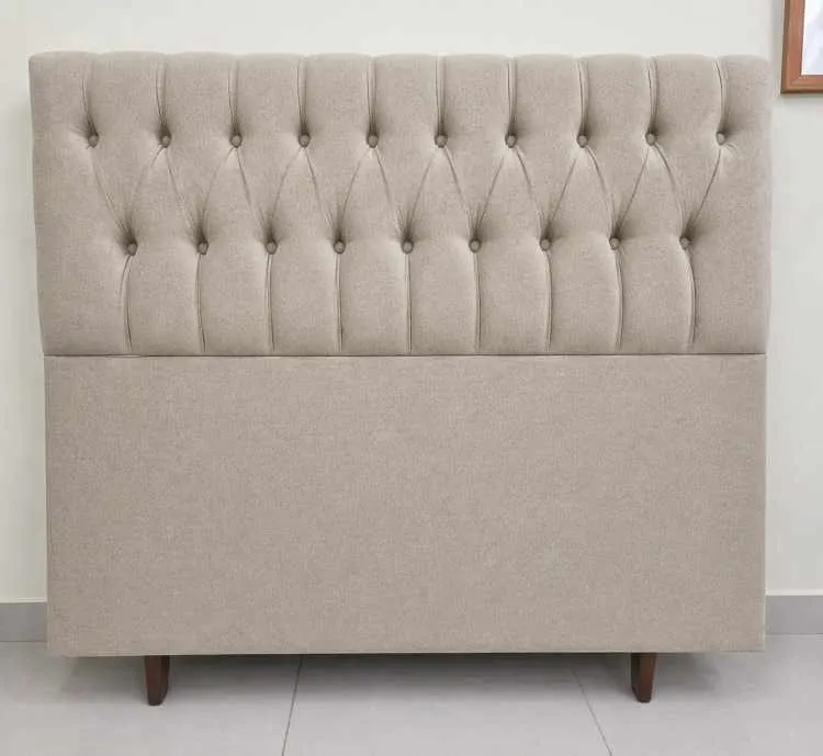 Cabeceira Casal Venus 140 Modelo 014 Veludo Inca Bege Claro 15 SR Movelaria — Cabeceira Casal Venus - Veludo Bege Claro
