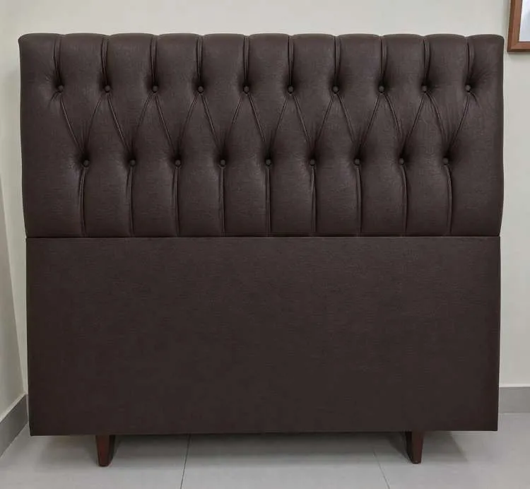Cabeceira Casal Venus 140 Modelo 014 Veludo Inca Bege Claro 15 SR Movelaria — Cabeceira Casal Venuz - Courino Marrom