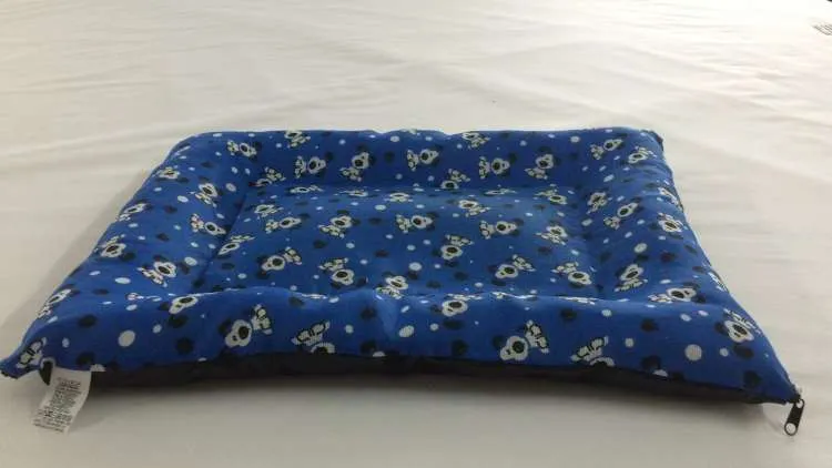 Cama Pet Medio 50x60 Estampas Variadas FFT Fabril — Cama Pet Médio 50x60 Estampas Variadas